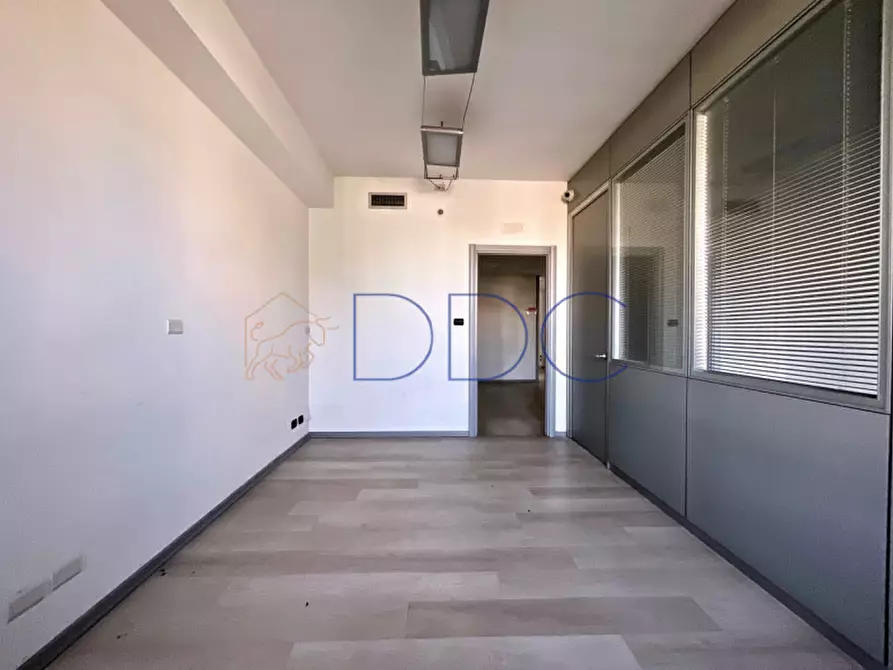 Immagine 31 di Ufficio in vendita  in Corso Susa 242 a Rivoli