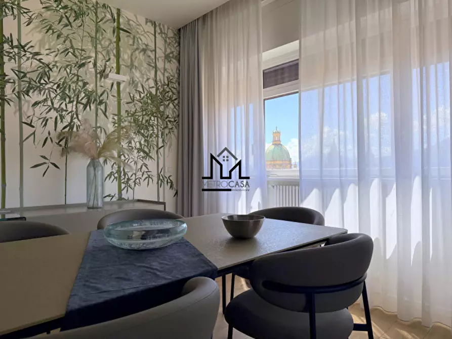 Immagine 16 di Appartamento in vendita  a Palermo