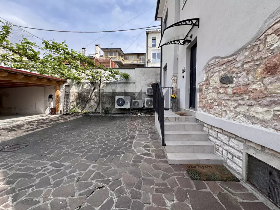 Immagine 32 di Casa indipendente in vendita  in Via Battaglione Val Leogra a Schio