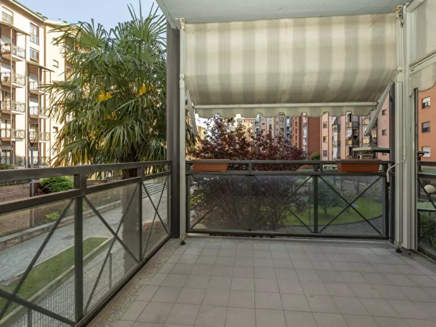 Immagine 16 di Appartamento in vendita  in Corso Enrico Gamba 24 a Torino
