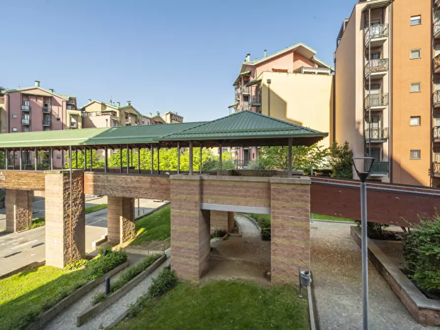 Immagine 19 di Appartamento in vendita  in Corso Enrico Gamba 24 a Torino