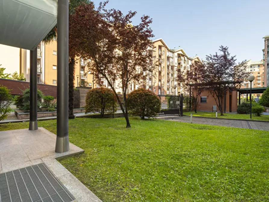Immagine 32 di Appartamento in vendita  in Corso Enrico Gamba 24 a Torino
