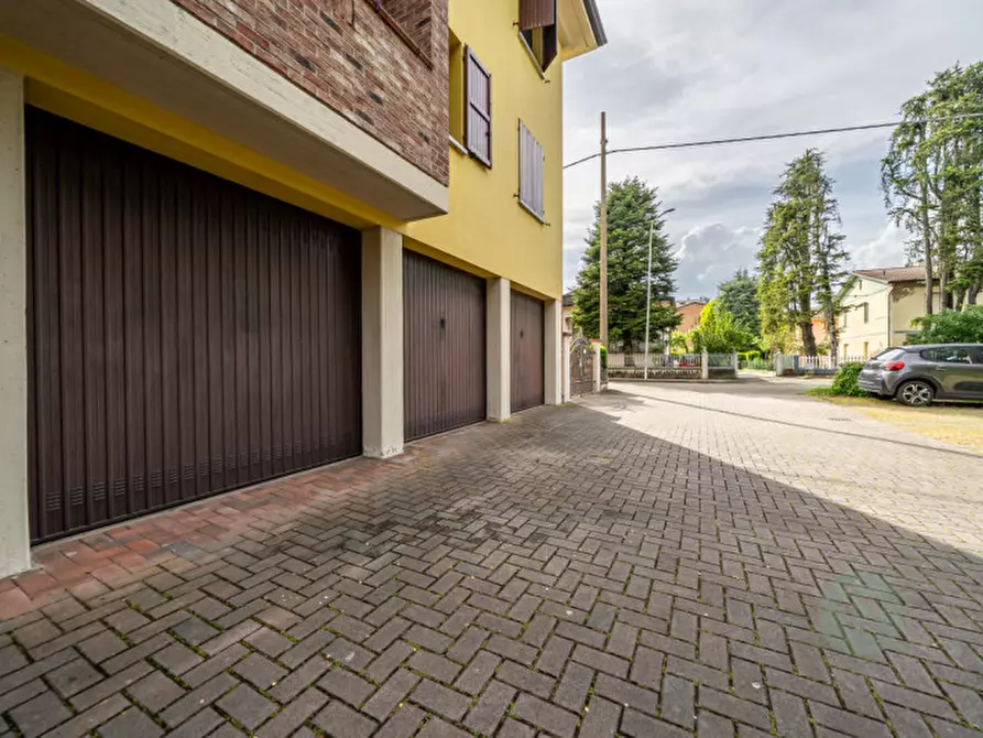 Immagine 22 di Appartamento in vendita  in VIA CARLO MARX 36 a Campagnola Emilia