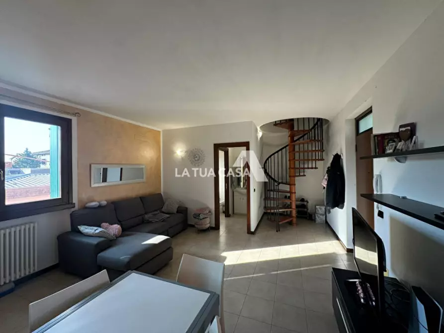 Immagine 3 di Appartamento in vendita  a San Giovanni Lupatoto