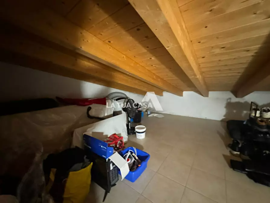 Immagine 18 di Appartamento in vendita  a San Giovanni Lupatoto