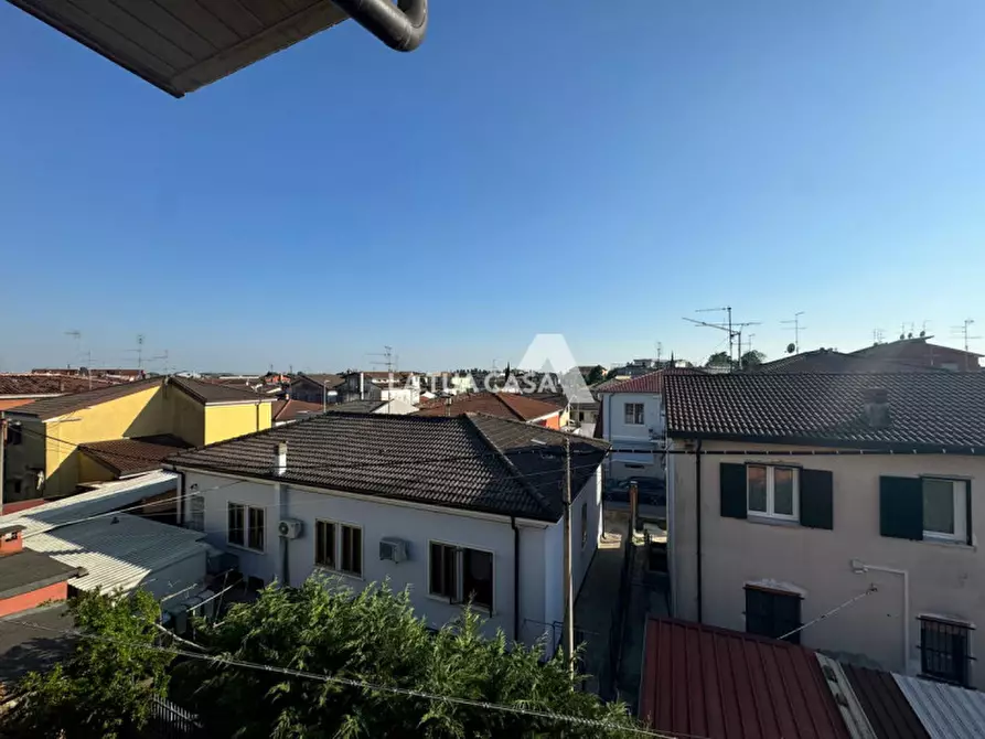 Immagine 19 di Appartamento in vendita  a San Giovanni Lupatoto