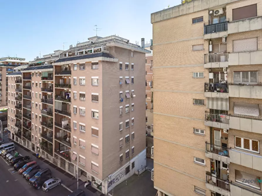 Immagine 15 di Appartamento in affitto  in Via Sante Bargellini, 74 a Roma