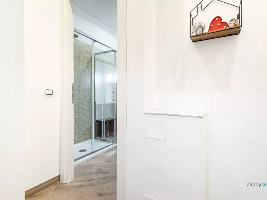 Immagine 34 di Appartamento in affitto  in Via Sante Bargellini, 74 a Roma