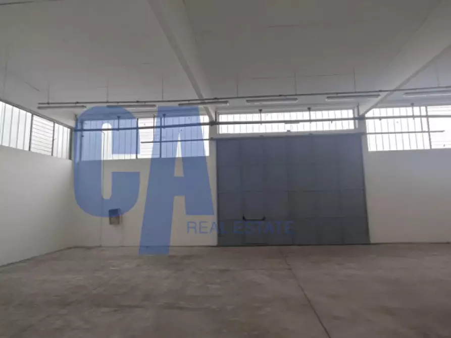 Immagine 10 di Capannone industriale in affitto  in VIA BENACO a San Giuliano Milanese