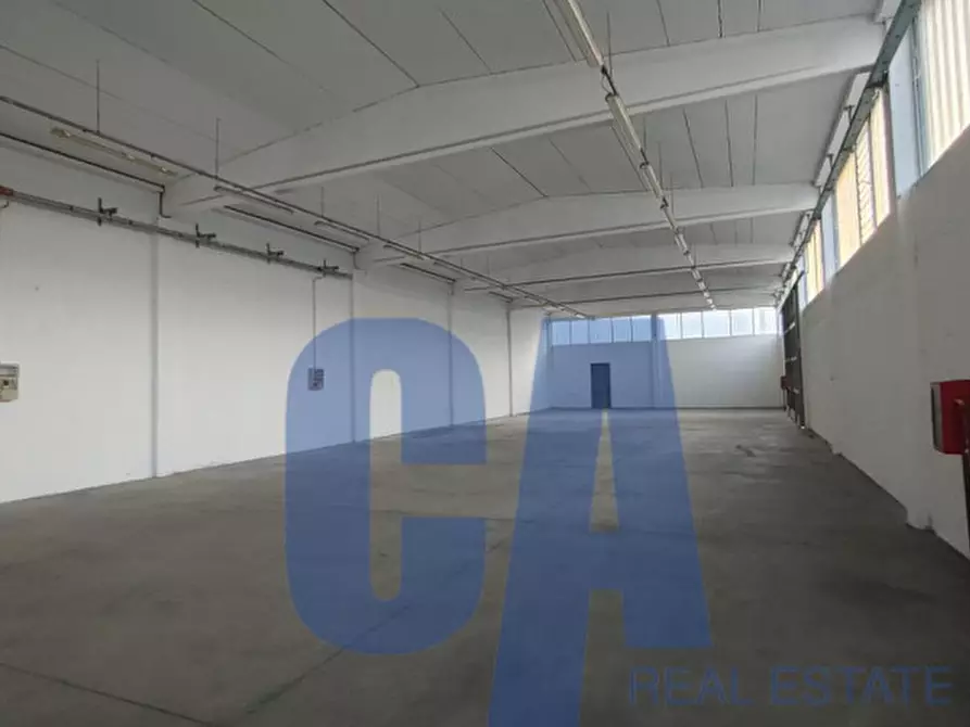 Immagine 8 di Capannone industriale in affitto  in VIA BENACO a San Giuliano Milanese