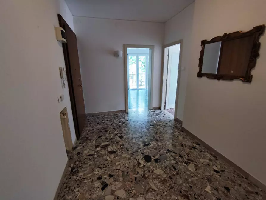 Immagine 3 di Appartamento in vendita  a Padova
