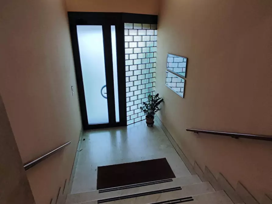 Immagine 18 di Appartamento in vendita  a Padova