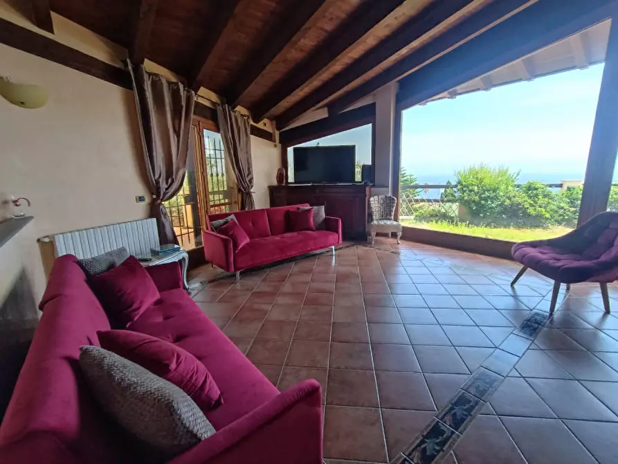Immagine 2 di Villa in vendita  in ZONA SOLARO a San Remo
