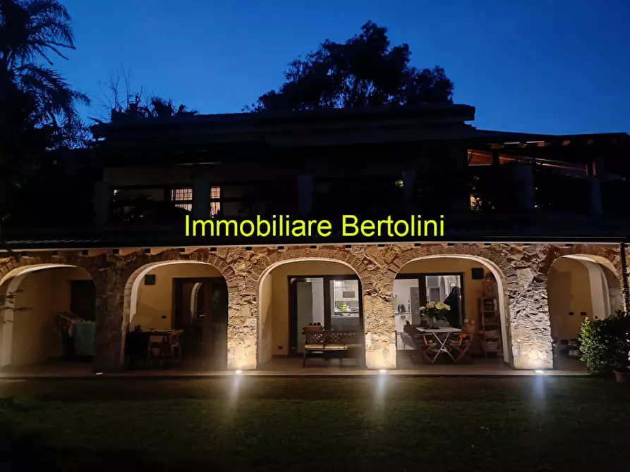 Immagine 23 di Villa in vendita  in ZONA SOLARO a San Remo