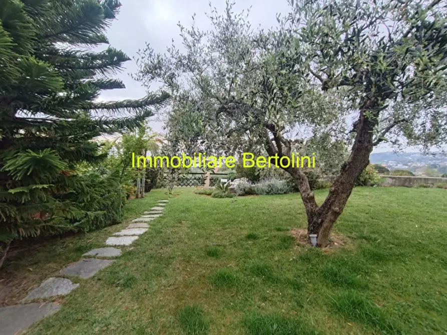 Immagine 25 di Villa in vendita  in ZONA SOLARO a San Remo
