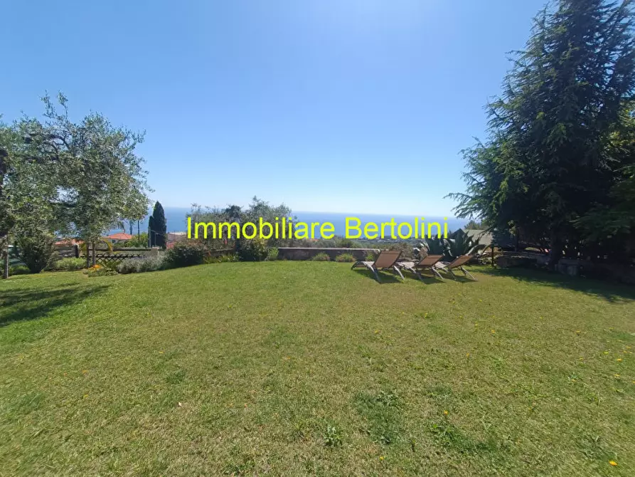 Immagine 32 di Villa in vendita  in ZONA SOLARO a San Remo