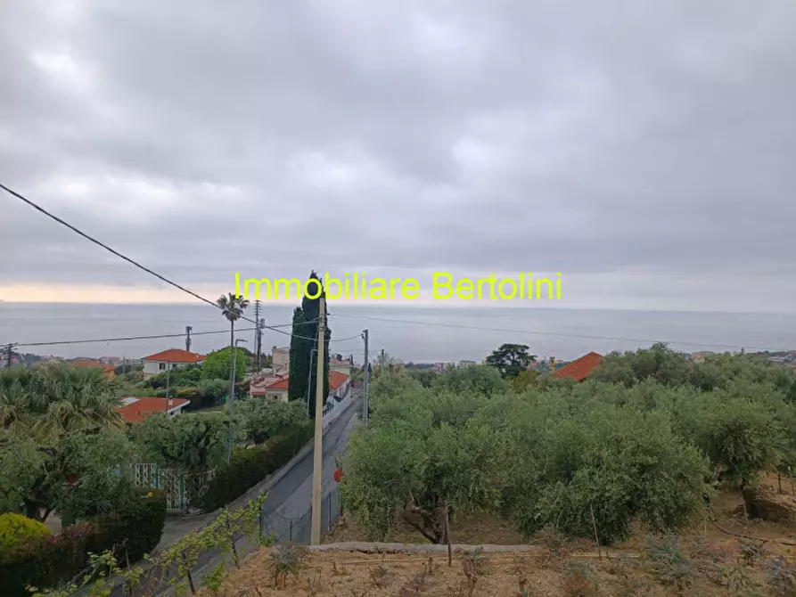 Immagine 27 di Villa in vendita  in ZONA SOLARO a San Remo