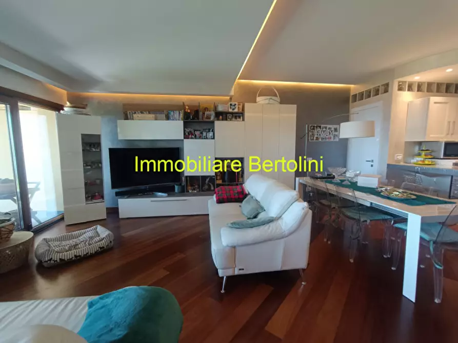 Immagine 45 di Villa in vendita  in ZONA SOLARO a San Remo