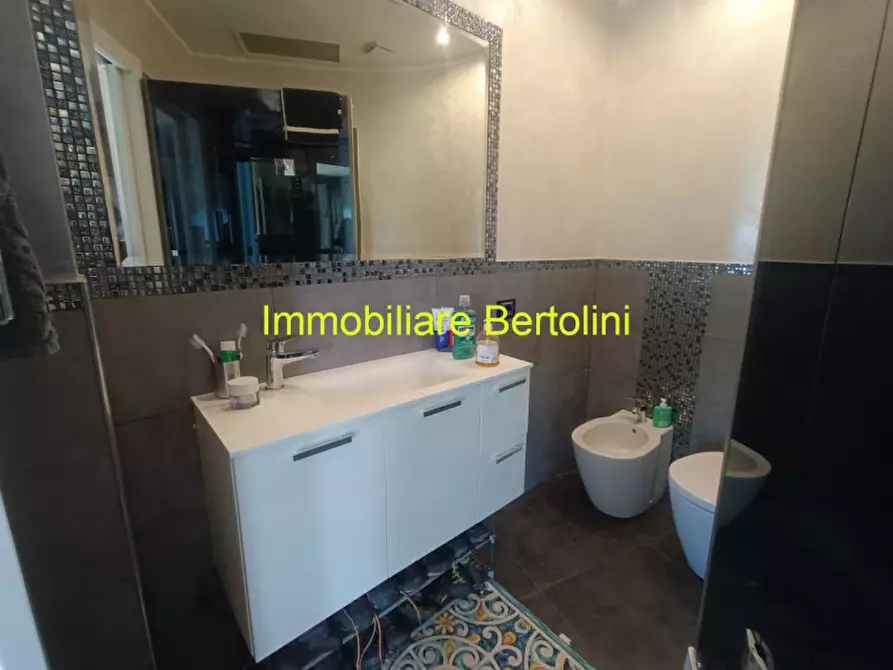 Immagine 52 di Villa in vendita  in ZONA SOLARO a San Remo
