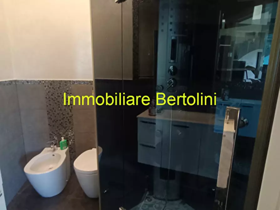 Immagine 55 di Villa in vendita  in ZONA SOLARO a San Remo
