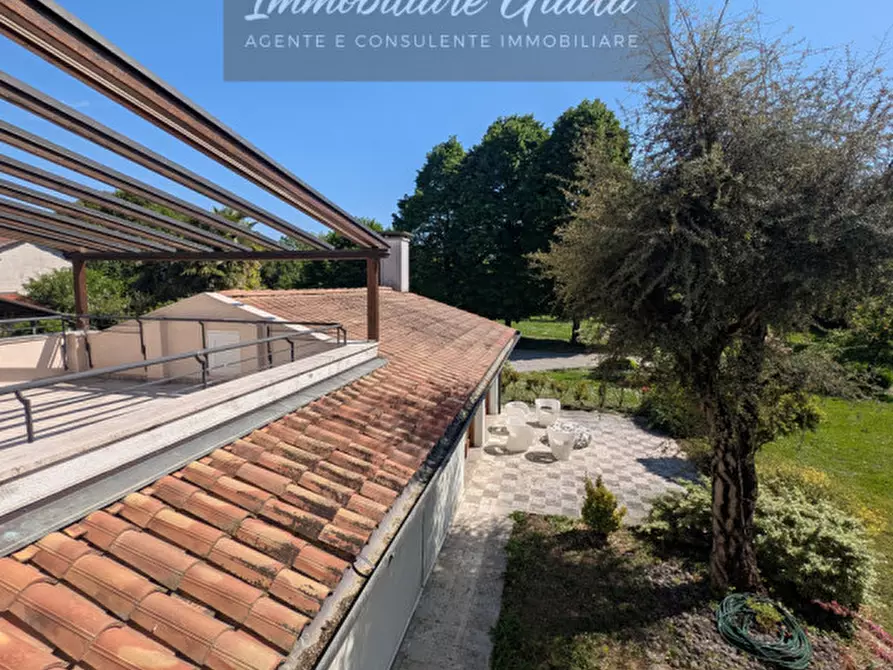 Immagine 24 di Villa in vendita  a Gaiarine