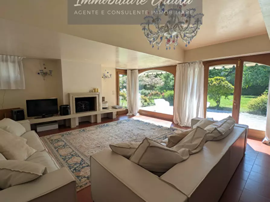 Immagine 52 di Villa in vendita  a Gaiarine