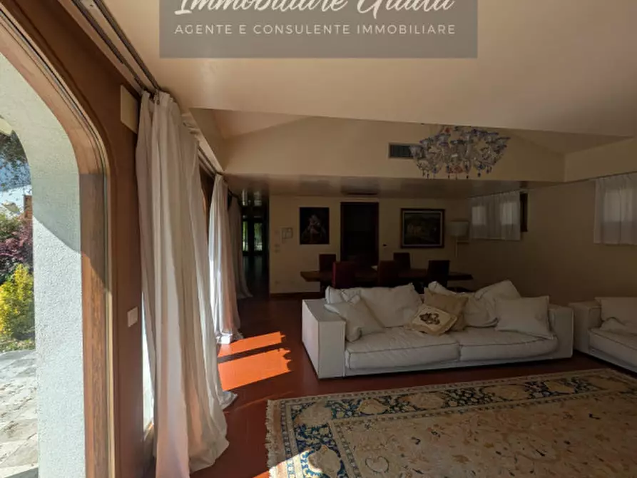 Immagine 54 di Villa in vendita  a Gaiarine
