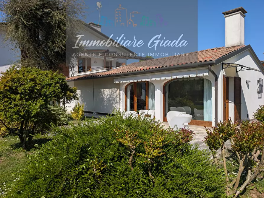 Immagine 65 di Villa in vendita  a Gaiarine