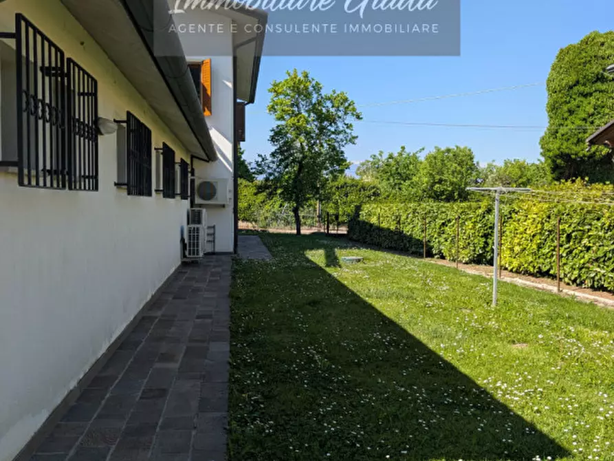 Immagine 75 di Villa in vendita  a Gaiarine