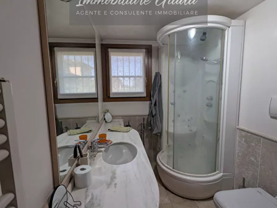 Immagine 79 di Villa in vendita  a Gaiarine