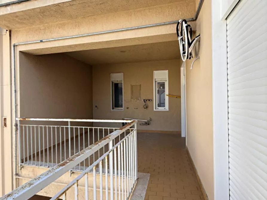 Immagine 17 di Appartamento in vendita  in Via Colonnello Francesco Bertè a Milazzo