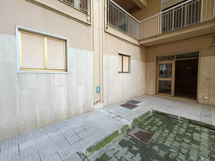 Immagine 23 di Appartamento in vendita  in Via Colonnello Francesco Bertè a Milazzo