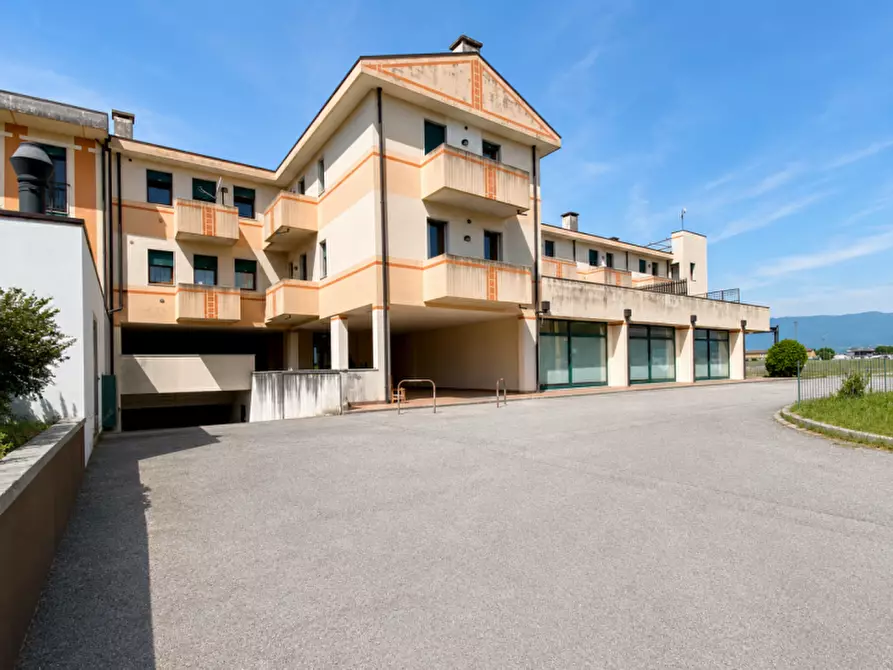 Immagine 1 di Appartamento in vendita  in Viale della Repubblica, 27 a Sandrigo