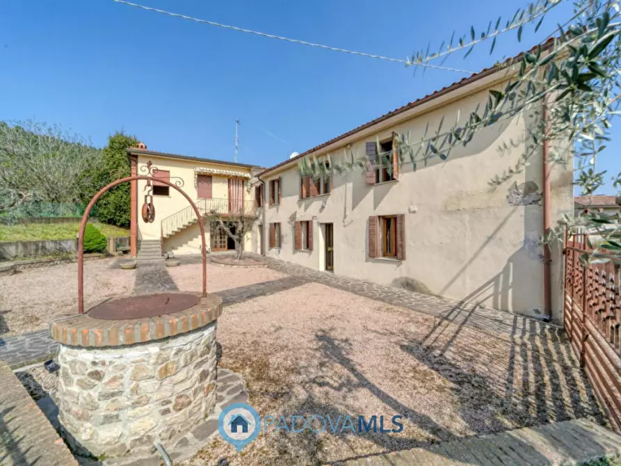 Immagine 1 di Casa indipendente in vendita  in via solana a Monselice