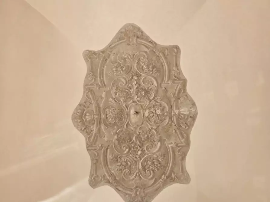 Immagine 11 di Appartamento in vendita  in corte dei sybaris 4 a Lecce
