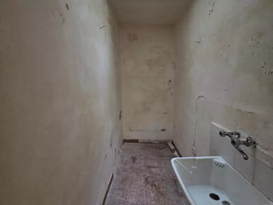 Immagine 27 di Appartamento in vendita  in corte dei sybaris 4 a Lecce