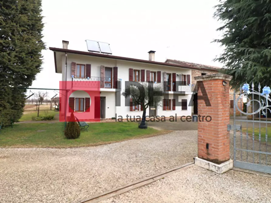 Immagine 2 di Casa indipendente in vendita  in Via Volpago Nord a Ponzano Veneto