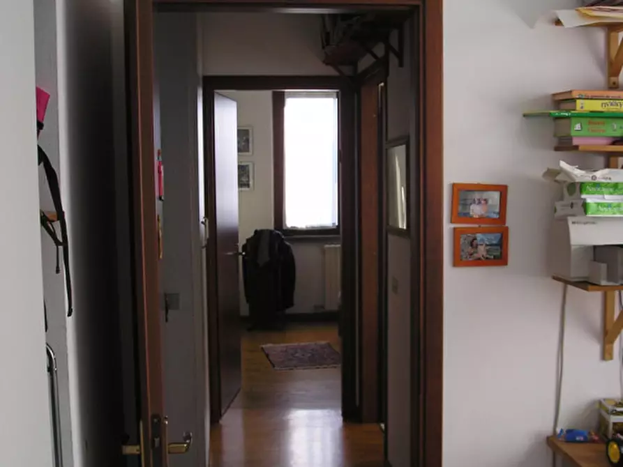 Immagine 2 di Appartamento in vendita  in Via Carlo Barlassina a Bussero