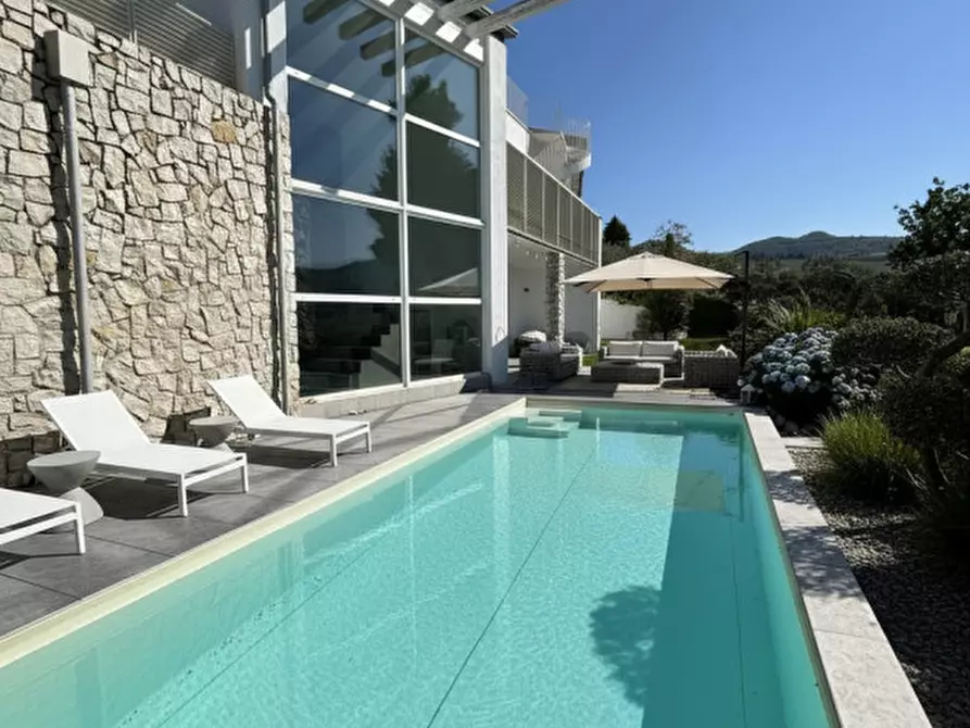 Immagine 3 di Villa in vendita  in Via Paradiso, 1 a Tregnago