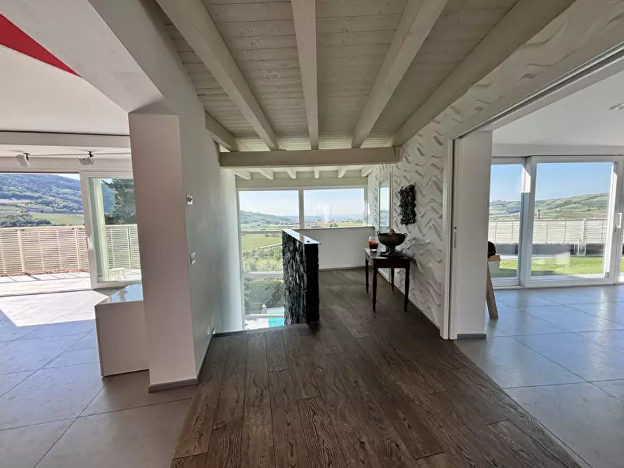 Immagine 4 di Villa in vendita  in Via Paradiso, 1 a Tregnago
