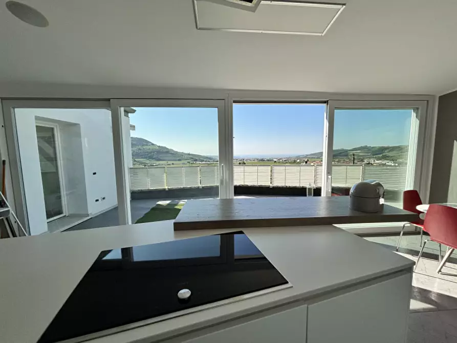 Immagine 15 di Villa in vendita  in Via Paradiso, 1 a Tregnago
