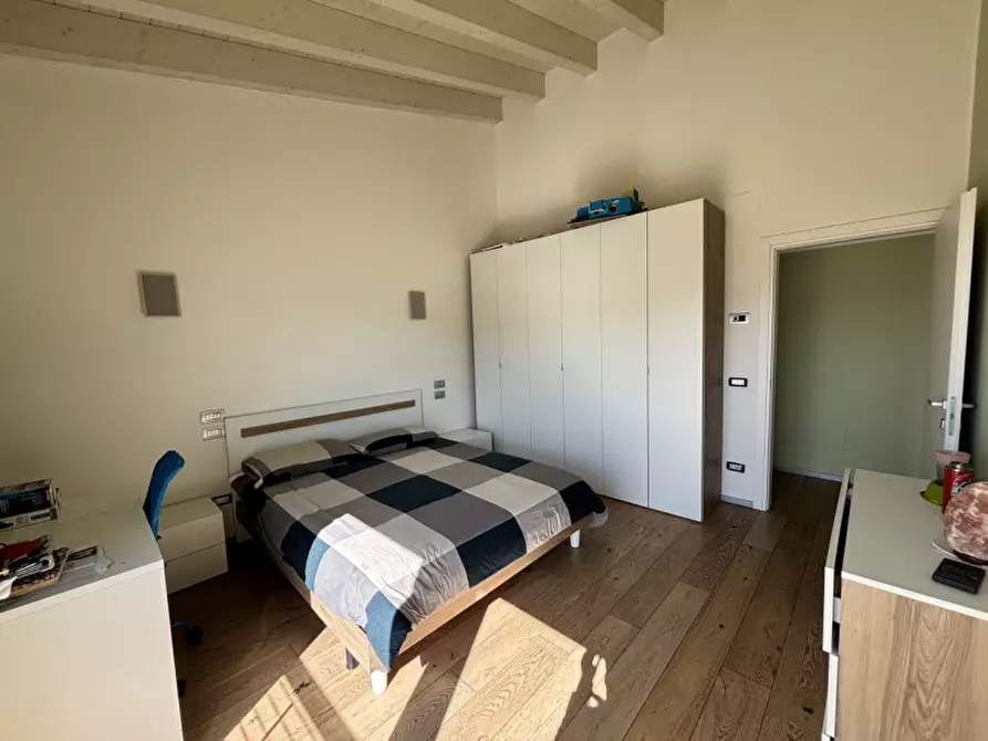 Immagine 29 di Villa in vendita  in Via Paradiso, 1 a Tregnago