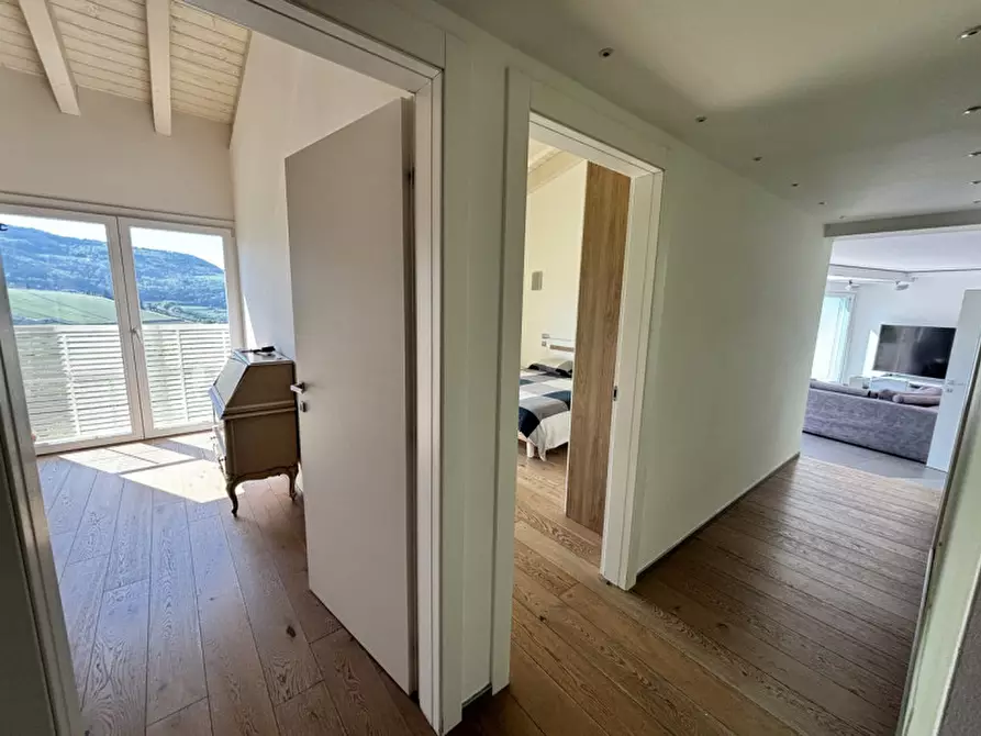 Immagine 36 di Villa in vendita  in Via Paradiso, 1 a Tregnago