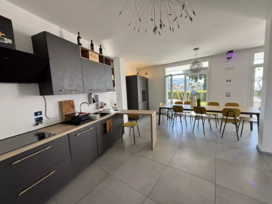 Immagine 44 di Villa in vendita  in Via Paradiso, 1 a Tregnago