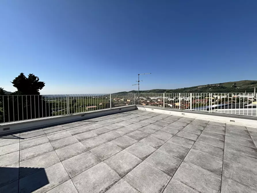 Immagine 59 di Villa in vendita  in Via Paradiso, 1 a Tregnago