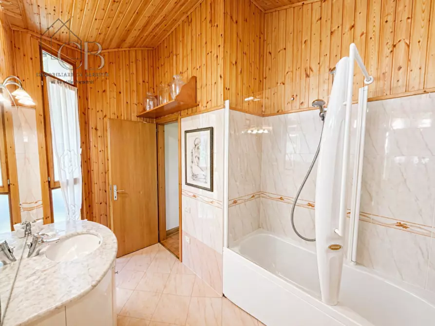 Immagine 18 di Villa in vendita  in Via Appia Monterosso a Abano Terme