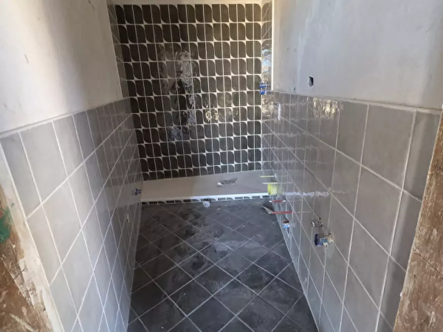 Immagine 4 di Appartamento in vendita  in Via Giusto de' Menabuoi a Firenze