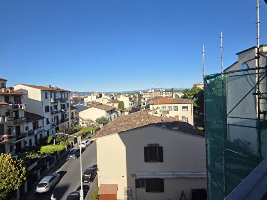 Immagine 22 di Appartamento in vendita  in Via Giusto de' Menabuoi a Firenze