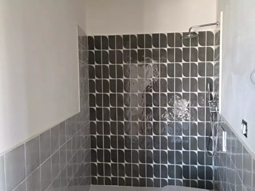 Immagine 35 di Appartamento in vendita  in Via Giusto de' Menabuoi a Firenze