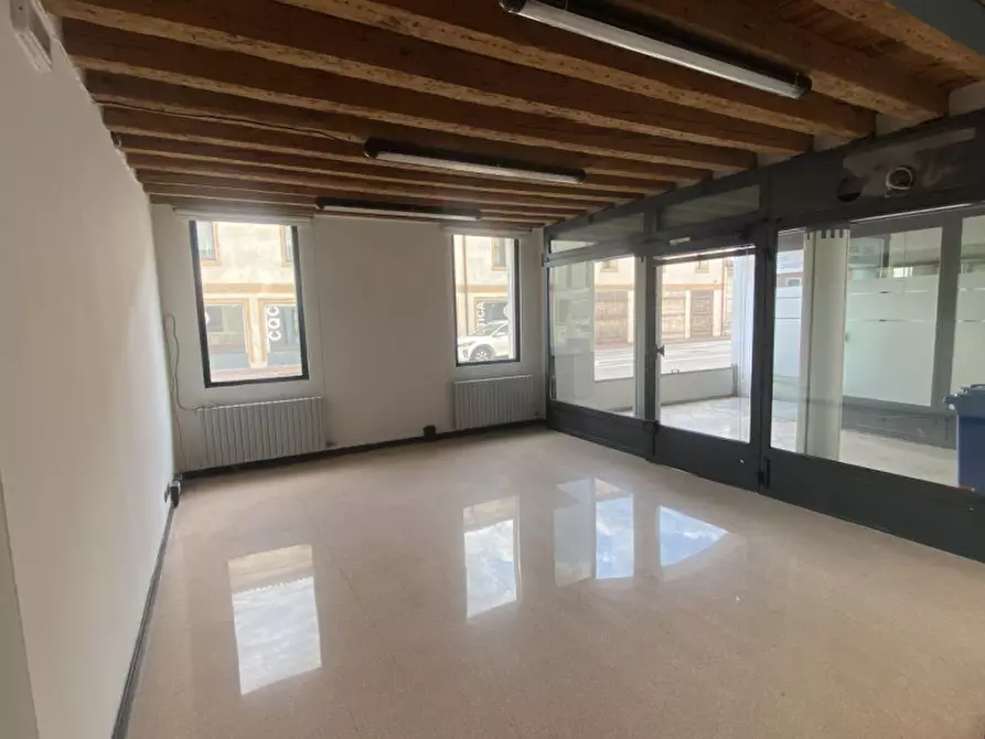 Immagine 1 di Ufficio in affitto  in via San Pio X 34/a a Castelfranco Veneto